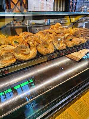 Grand Cafe Back-lava