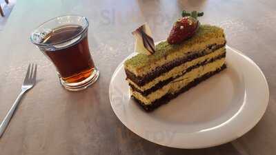 Grand Cafe Back-lava