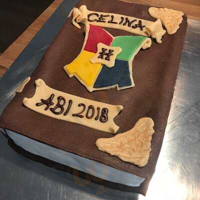 Caspars Café & Bistro