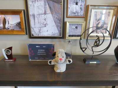 Emil’s Bistro & Bar