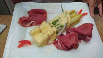 Kuchenwein Speise & Weinlokal