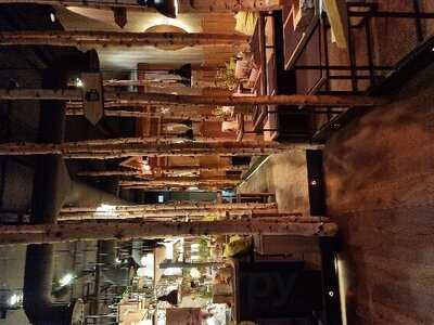 Hans Im GlÜck Burgergrill & Bar