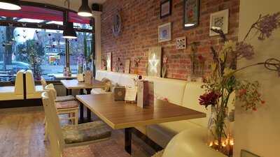 Bitte Mit Sahne Eiscafe