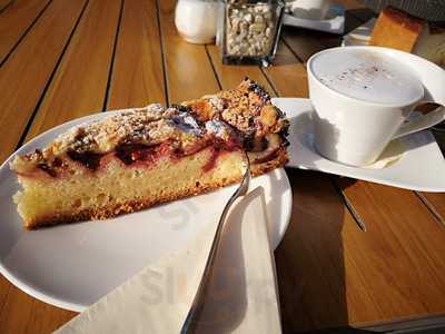 Cafe Restaurant Harmonie