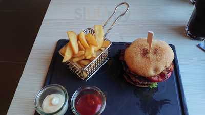 Werft Craft Cuisine & Cocktails