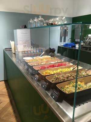 Was Wir Wirklich Lieben. Lunch Bar