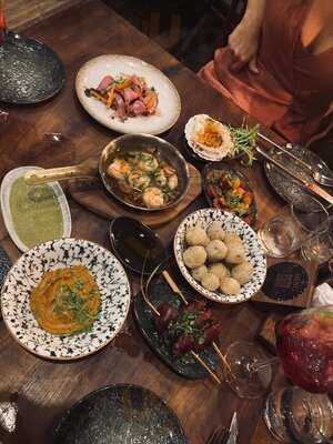 La Paz Tapas Restaurant & Weinbar