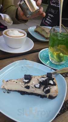 Limu Cafe And Bistro