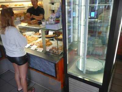 Bäckerei & Eiscafe Bich Ha