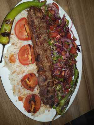 Harput Grill - Döner Und Bäckerei