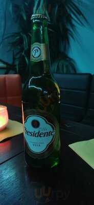 Colmado Dominicano Bachata Bar