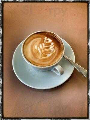 Auf Die Hand - Luisenstrasse