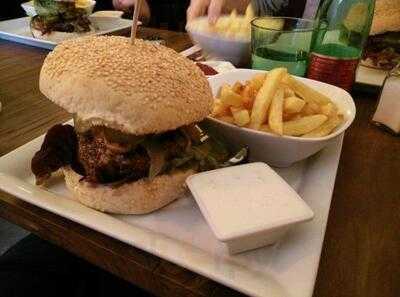 Les 3 Veuves De Wilmersdorf