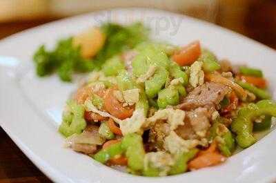 Bar & Restaurant Shan Shan