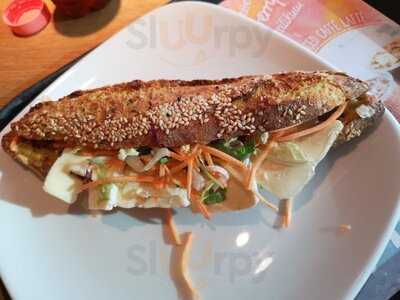 Junge Die Bäckerei. Rudi-dutschke-straße