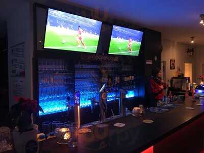 Abseits Club Und Sportsbar