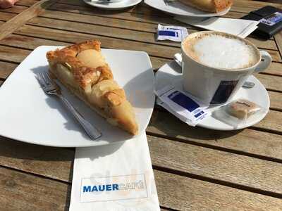Mauer Cafe