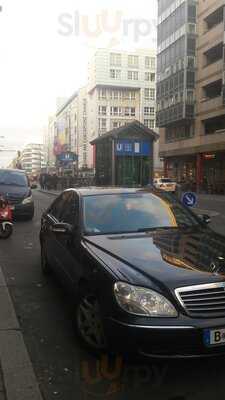 Checkpoint Curry 207