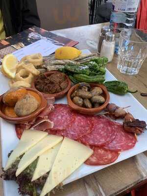 Andalucia Tapasbar & Restaurant