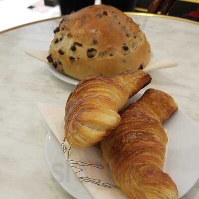 Aux Merveilleux De Fred