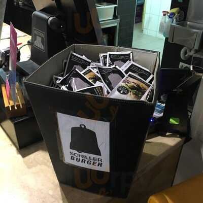 Schiller Burger