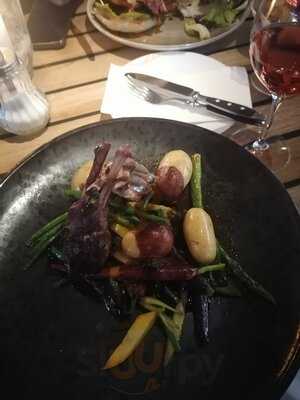 Cafe Am Neuen See, Biergarten