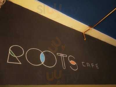 Roots Café