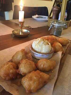 Spentzas - Vaia's Greek Restaurant