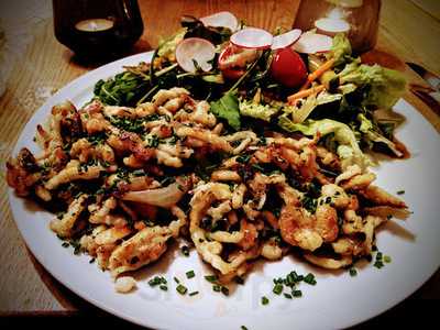 Hatari - Pfälzer Stube