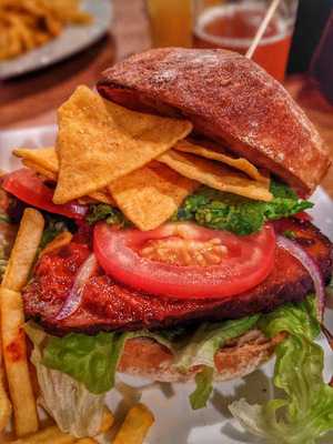 Hatari - Pfälzer Stube