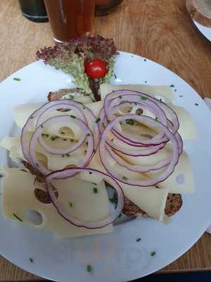 Hatari - Pfälzer Stube