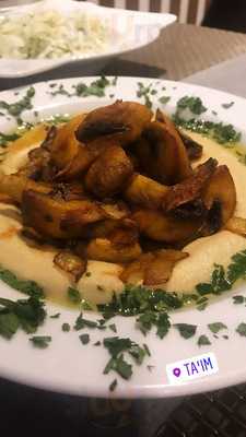 Ta'im Restaurant