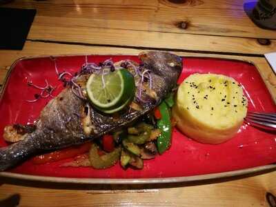 Restaurant La Rosa Mi Barrio