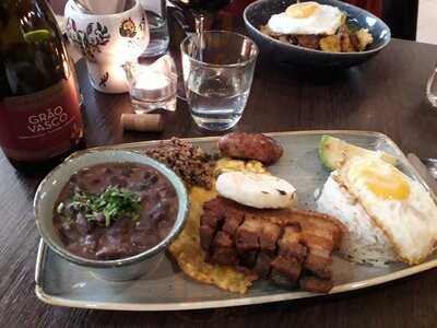 Restaurant La Rosa Mi Barrio