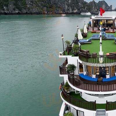 Ha Long Bay