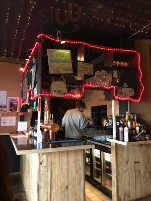 Tommi's Burger Joint