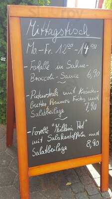 Elbterrassen Biergarten An Der Elbe