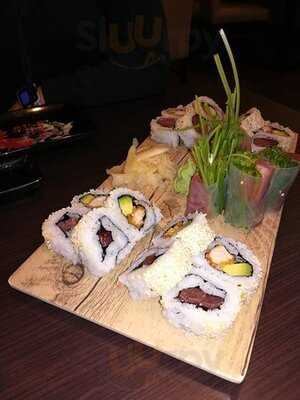 Sushi For Friends