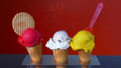 Eisdiele Am Gleisdreieck