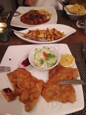 Schwabenrestaurant Daub - Dorfkrug Volksdorf