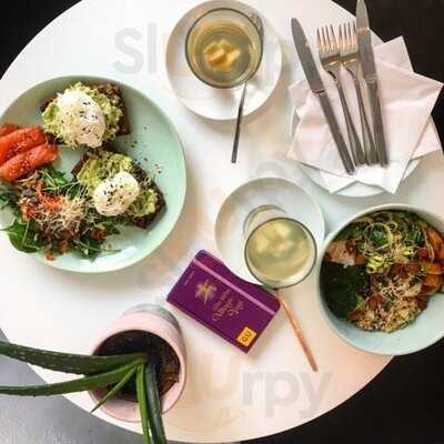 Avocai Food And Pilates Studio