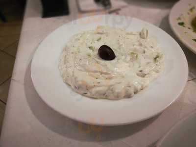Tavernaki Restaurant
