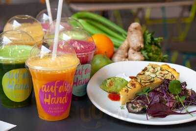 Auf Die Hand - Friedrichstrasse