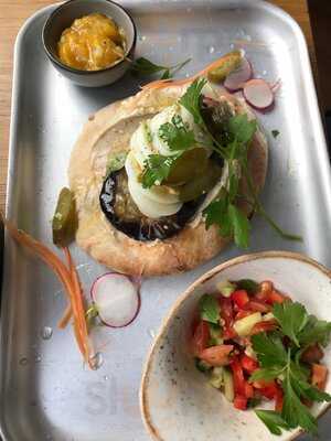 Kerszberg’s Café & Genuss