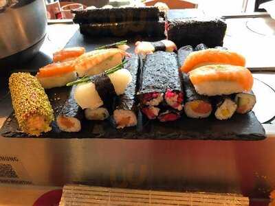 Sushi Circle - Neues Kranzler Eck