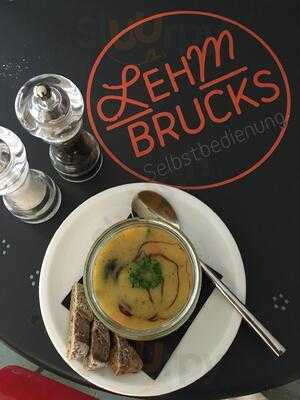 Lehmbrucks