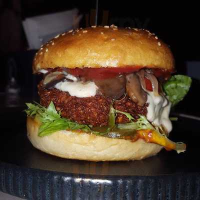 Vegan Snackbar 1 By Attila Hildmann (bio)