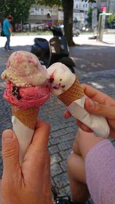 Eismanufaktur Faldon