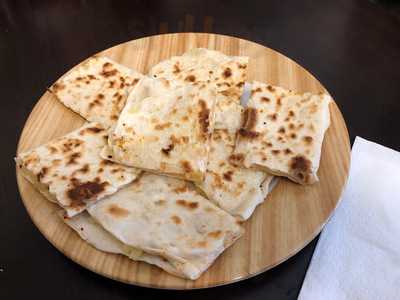 Güllü Lahmacun