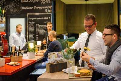 Relax Food, Drinks & You